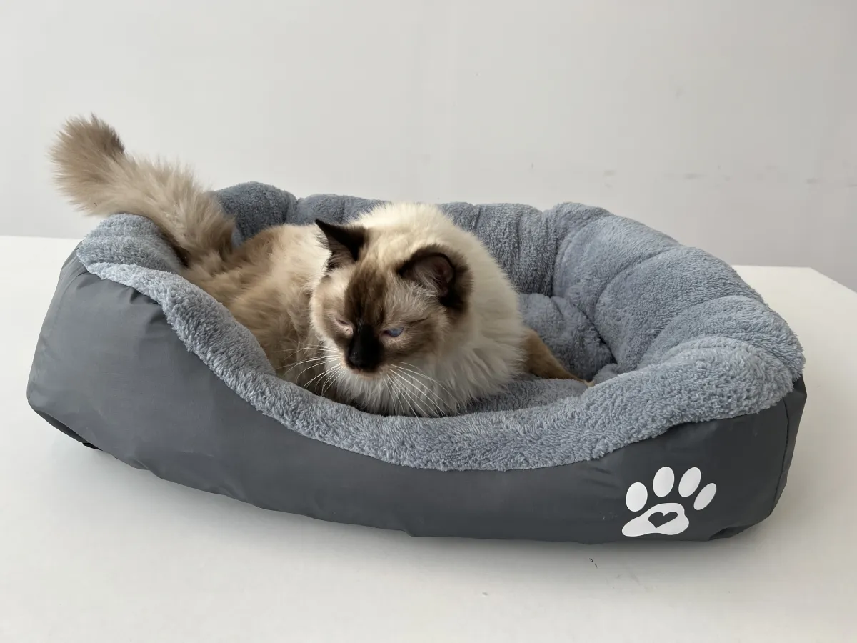 Легло с лапичка за котки сив - L