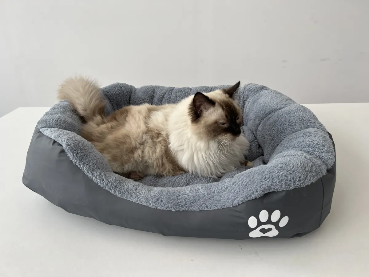 Легло с лапичка за котки сив - L